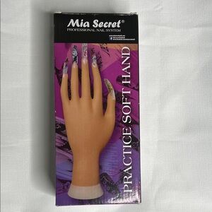 Mia Secret Practice Hand